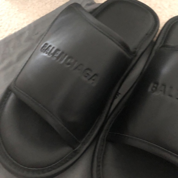 Balenciaga Sandal - Picture 5 of 7